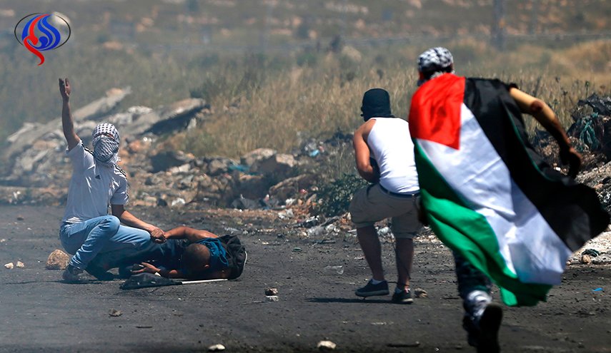اصابة فلسطيني برصاص الاحتلال في غزه بذكرى يوم الارض
