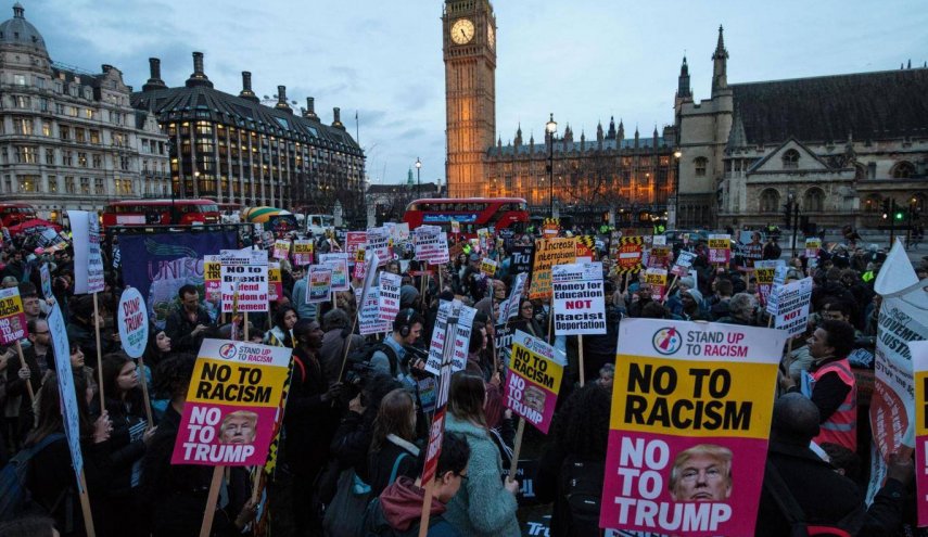 UK blames protests as Trump cancels London trip
