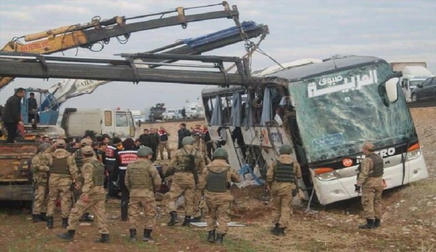 الخارجية العراقية تتابع اثار حادث حافلة النازحين العراقيين في تركيا 