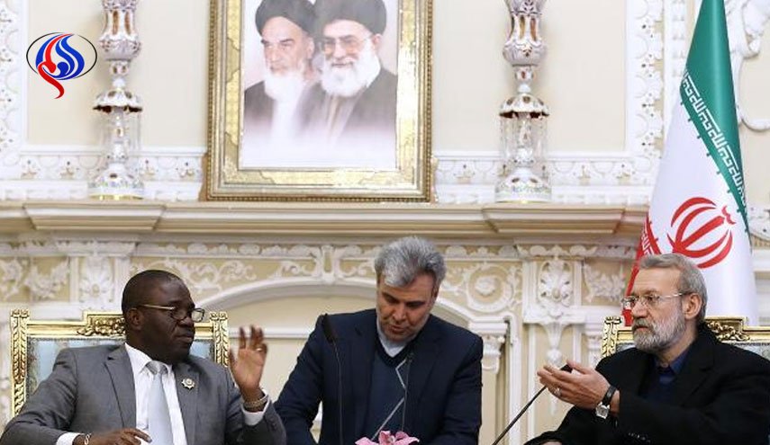 لاریجانی: سیاست ایران ارتقای روابط با کشورهای آفریقایی است