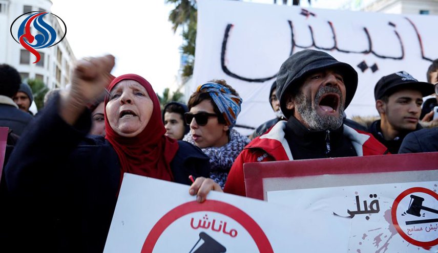 الحكومة التونسية تعلن إصلاحات إجتماعية بعد الإحتجاجات الأخيرة