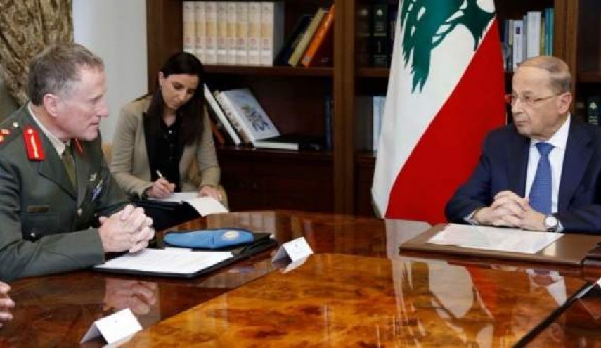 عون لقائد اليونيفل في لبنان: الخط الازرق ليس نهائيا