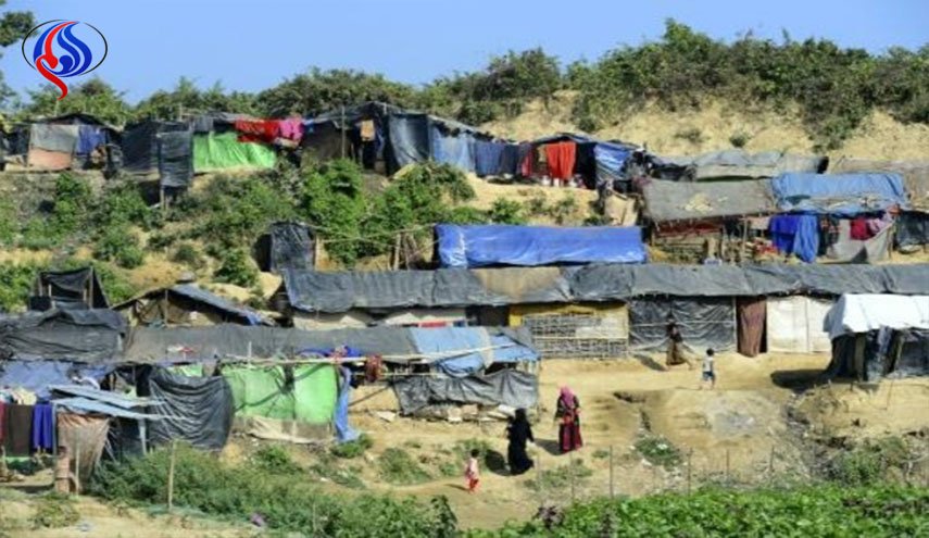 قلق العودة يساور الروهينغا العالقين بين بورما وبنغلادش 