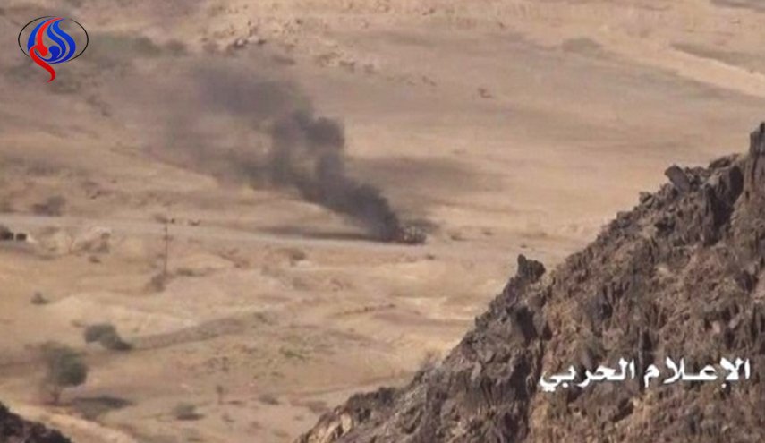 تدمير آلية محملة بمرتزقة العدوان السعودي بصاروخ موجه في الجوف