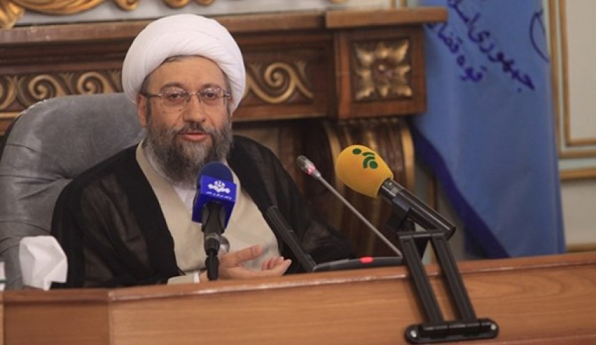 رئيس القضاء الإيراني: الثورة الإسلامية أحدثت تطورا علميا ونظريا عظيما 