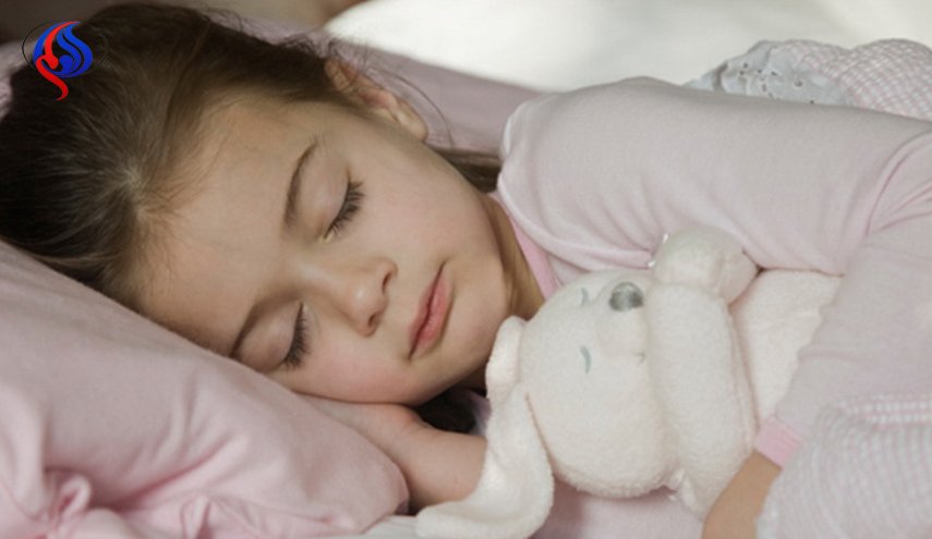 ساعات نوم الأطفال ترتبط بخطر الإصابة بالبدانة والسرطان
