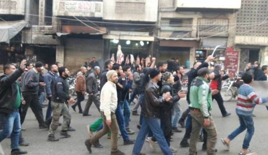 تظاهرات ساکنان استان ادلب سوریه علیه جبهة النصره