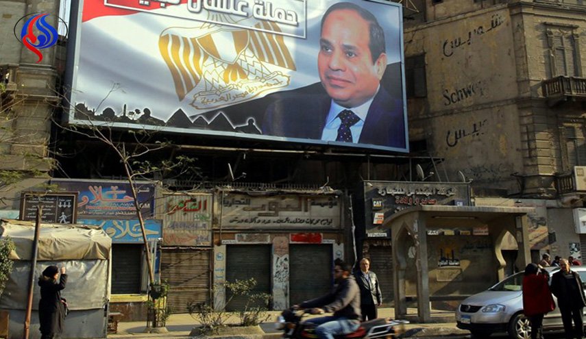 وزير إسرائيلي يكشف عن تعاون أمني استخباري كبير مع القاهرة