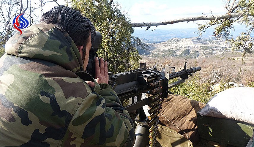 الجيش السوري ينتزع عشرت القرى بارياف حلب وحماة وادلب من داعش