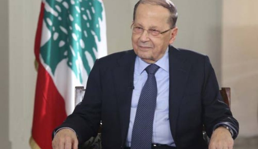 الرئيس اللبناني يصل بغداد