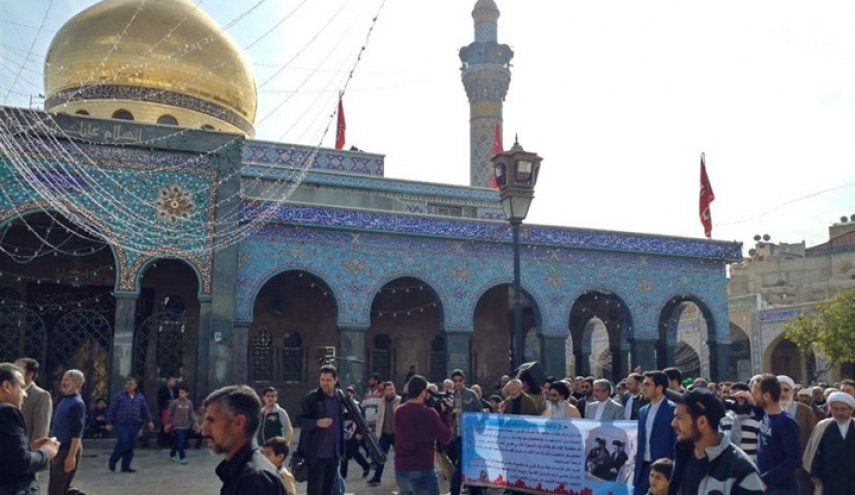 احتفالية في حرم السيدة زينب (ع) بدمشق في ذكرى انتصار الثورة الإسلامية + صور