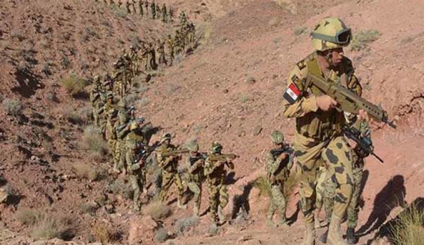 استمرار عملیات ارتش مصر در سینا برای دومین روز متوالی