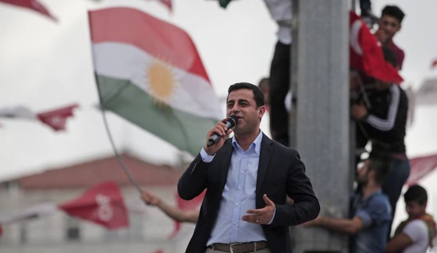 حزب الشعوب الديموقراطي الكردي بتركيا ينتخب زعيمه الجديد