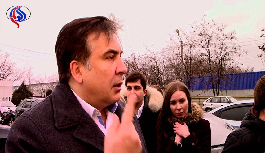 ساكاشفيلي يستنجد بميركل ضد بوروشينكو!