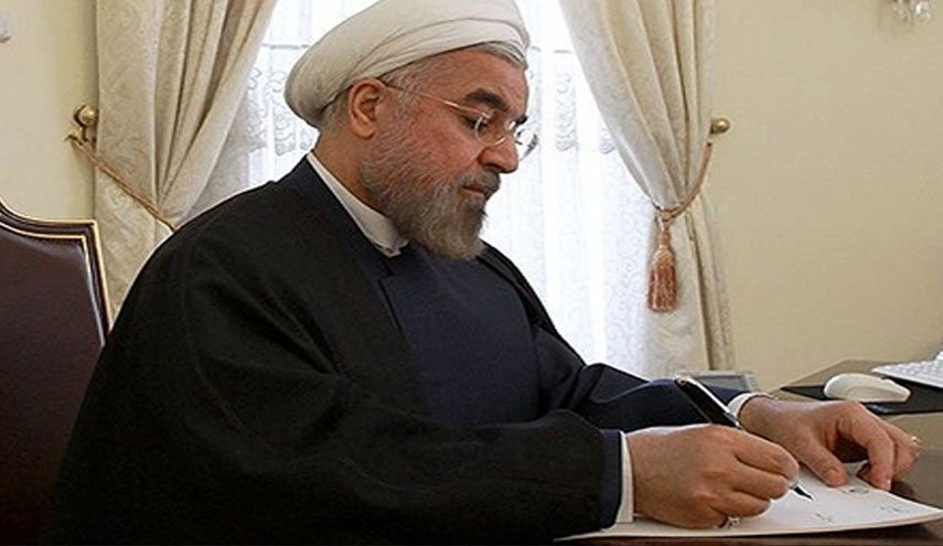 روحانی سانحه سقوط هواپیمای مسافربری را به پوتین تسلیت گفت