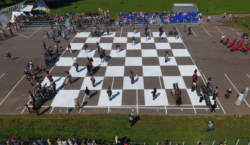 تجميد حسابات الاتحاد الدولي للشطرنج في سويسرا بسبب سوريا!