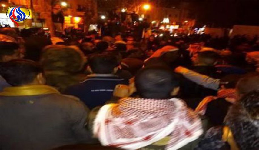 احتجاجات بالأردن ضد الغلاء وسط 