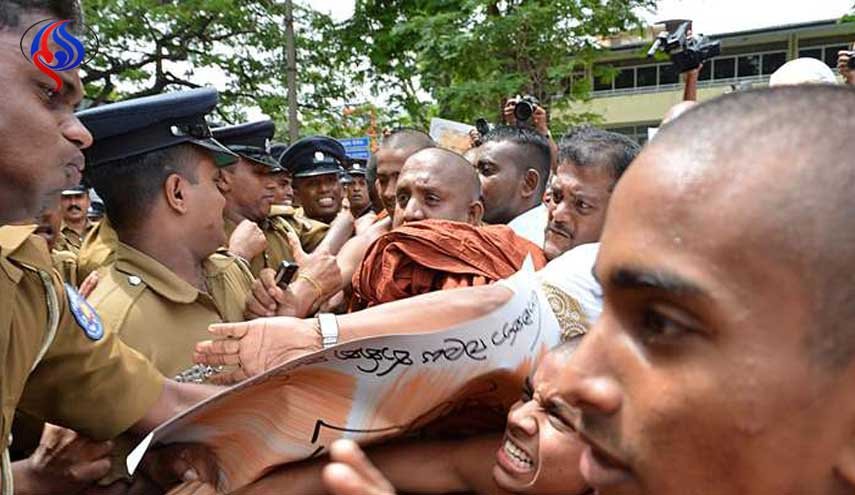 سريلانكا.. تدمير مسجد في هجوم لبوذيين 
