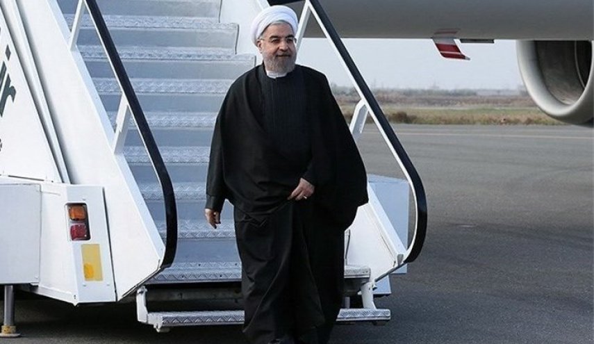 الرئيس روحاني يصل الى بندرعباس لتدشين مشاريع عمرانية و صناعية