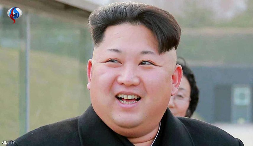 زعيم كوريا الشمالية يرحب بحرارة بوفد جارته الجنوبية