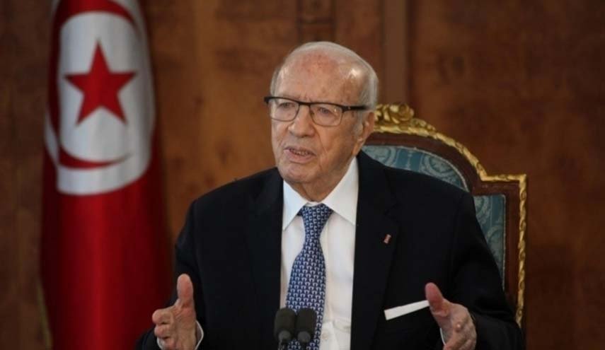 لماذا قرر الرئيس التونسي تمديد حالة الطوارئ؟