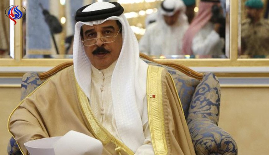 هل ستطرد قطر من  مجلس التعاون... ملك البحرين يرد!