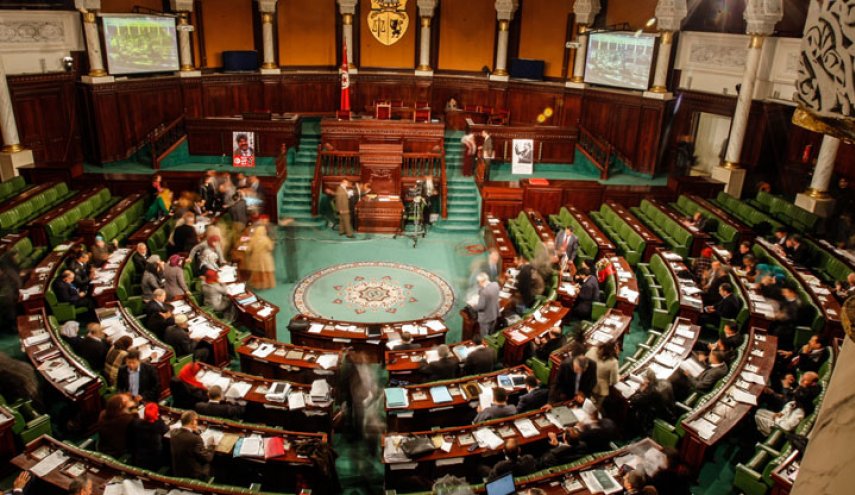 نواب سابقون في تونس يطلبون اللجوء السياسي للاتحاد الأوروبي