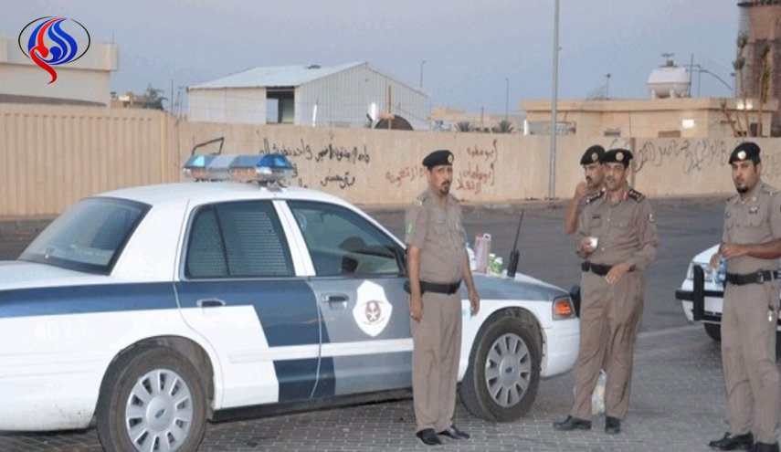 بالصور... تشكيل عصابي خطير يسرق المراكز التجارية في الرياض بالسعودية