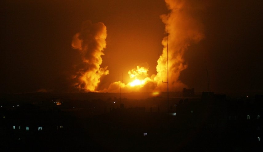 بالصورة.. شهيد في القصف الاسرائيلي على غزة