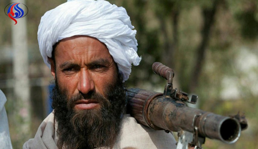 دولة خليجية مولت واحتضنت سريا زعيم طالبان السابق