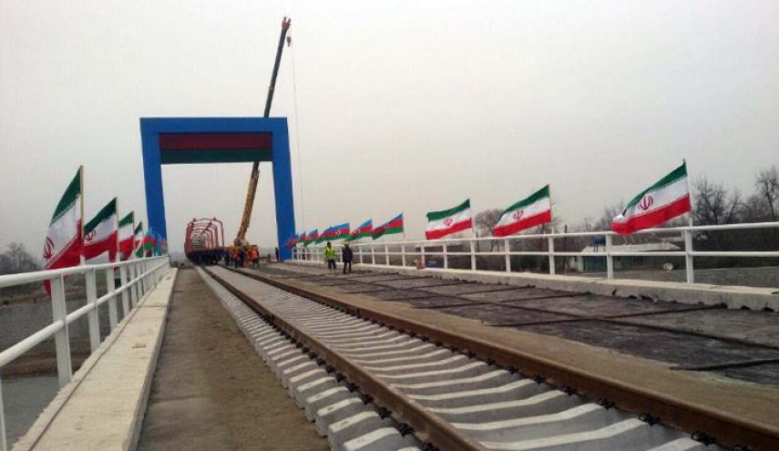 تدشين مشروع الخط السككي الواصل بين أستارا الايرانية وأستارا الآذربيجانية