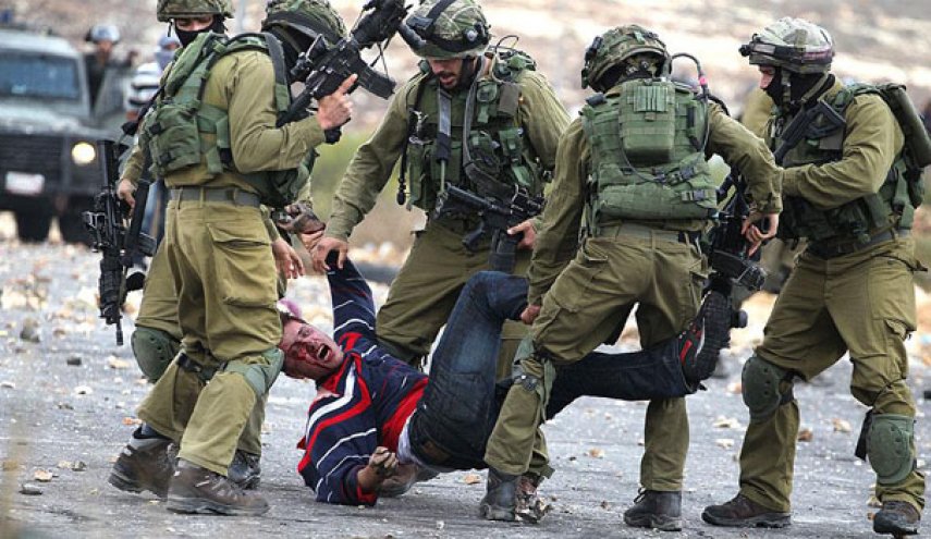 ادامه درگیری ها در فلسطین/ شلیک صهیونیست ها به فلسطینیان/ 35 نفر نفر مجروح شدند