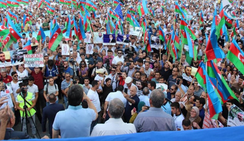 تظاهرات ضد دولتی در باکو


