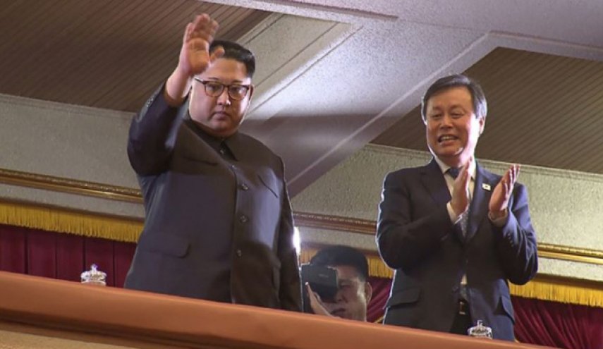 رهبر کره شمالی در کنسرت پاپ کره جنوبی!

