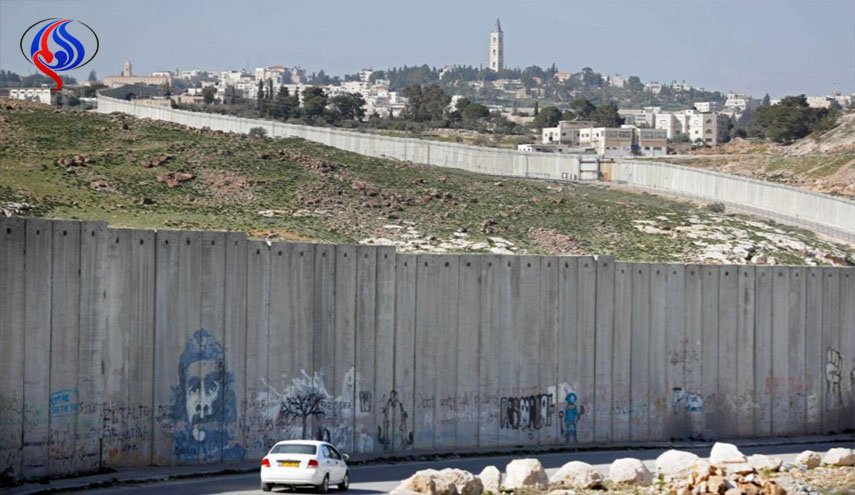 الاحتلال يستكمل جدار الفصل العنصري شرق قلقيلية