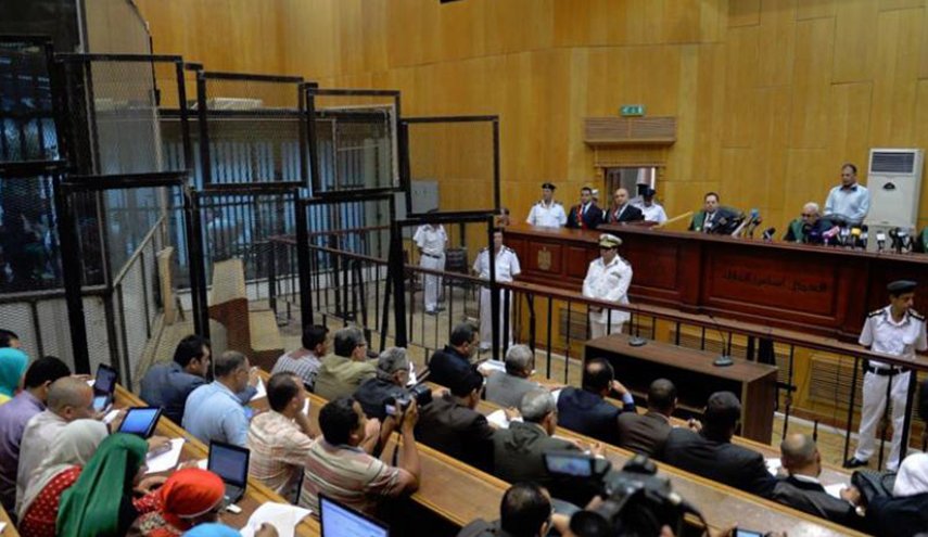 محكمة مصرية تقضي باعدام 36 متهما في تفجيرات الكنائس