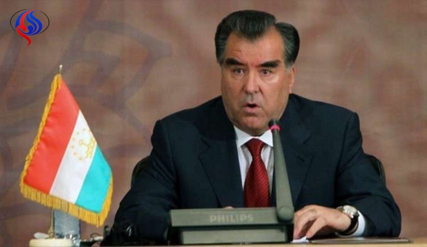 طائرة رئيس طاجكستان تتيه 3 ساعات بين الجبال!