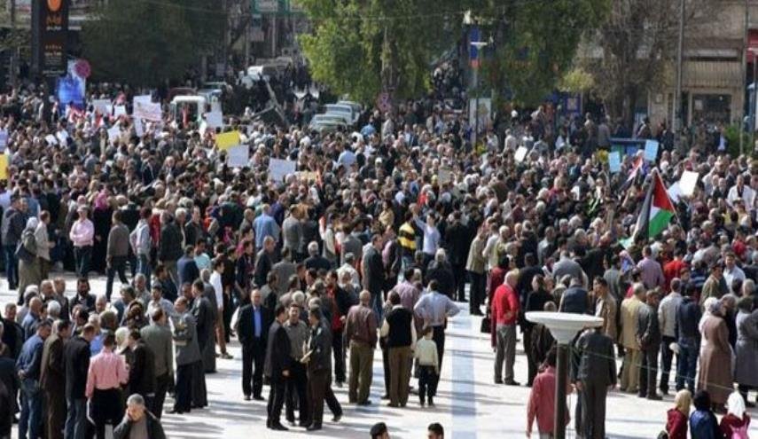 تظاهرات هزاران نفر در آتن علیه اقدام نظامی در سوریه