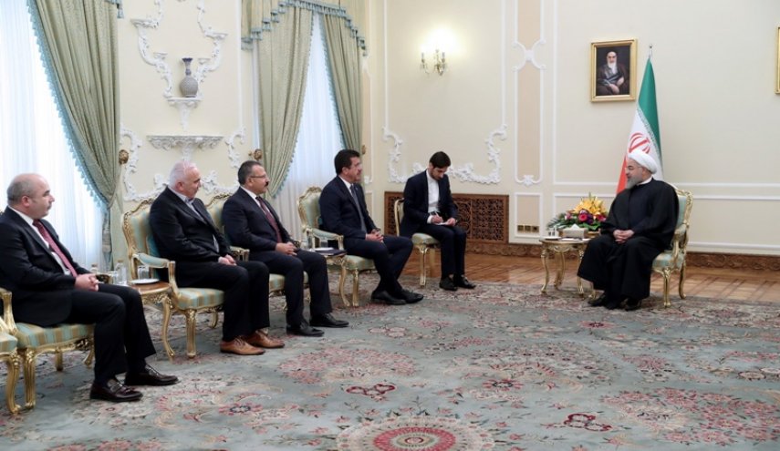 روحاني: تعزيز العلاقات الإيرانية التركية يصب في صالح المنطقة
