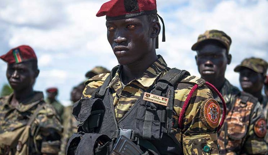 جنوب السودان يعارض طلب المعارضة بحل الجيش والشرطة