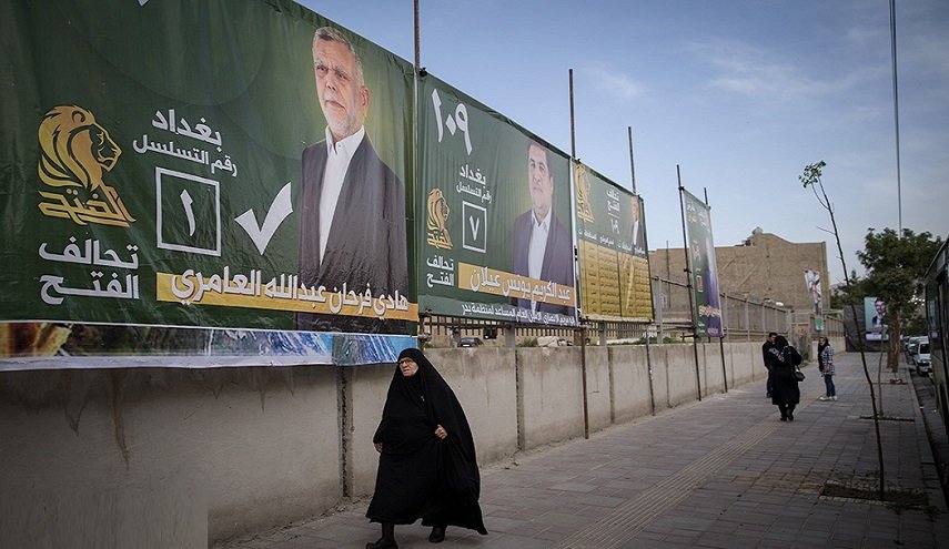 بالصور: حضور لافت لدعاية الانتخابات العراقية في العاصمة طهران