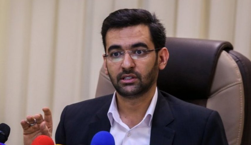 وزیر ارتباطات: استعفا نداده‌ام/ فیلترینگ تنها راه حل نیست