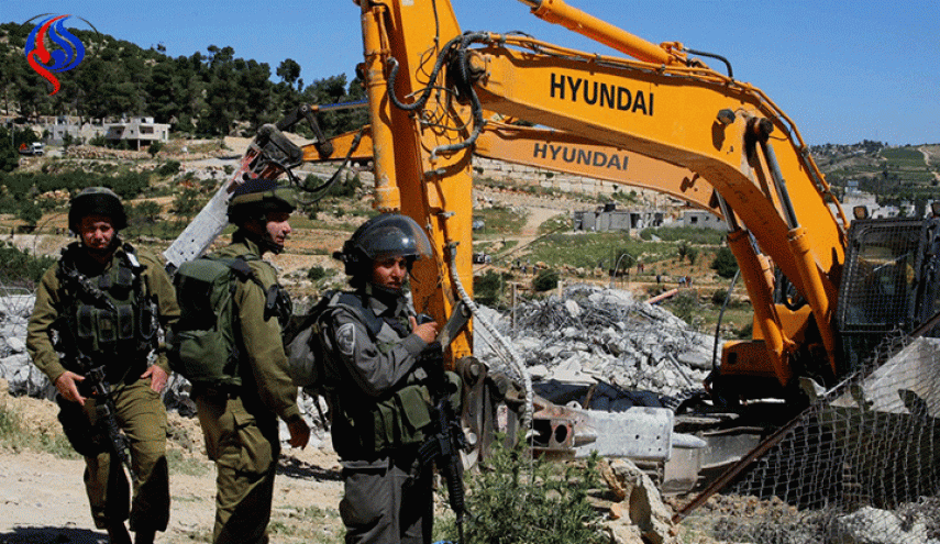 ’إسرائيل’ تهدم منزل الشهيد صالح البرغوثي برام الله


