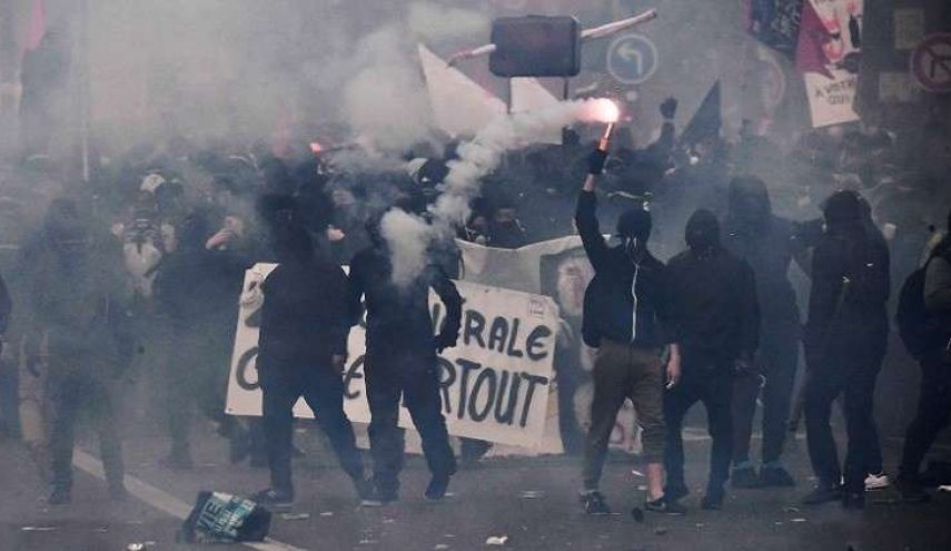 توقيف أكثر من 100 شخص خلال عيد العمال في باريس