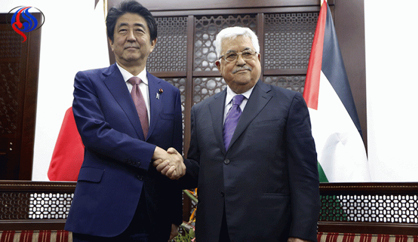 رئيس وزراء اليابان يلتقي عباس في رام الله