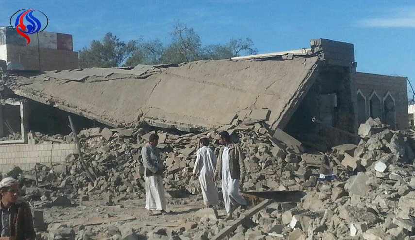 6 شهداء وأضرار كبيرة بالمنازل في 13 غارة لطيران العدوان السعودي على صعدة