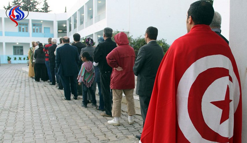 تونس تنتخب مجالس بلدية لأول مرة بعد الثورة