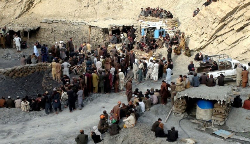 مقتل 23 شخصا جراء انهيار منجمين في باكستان