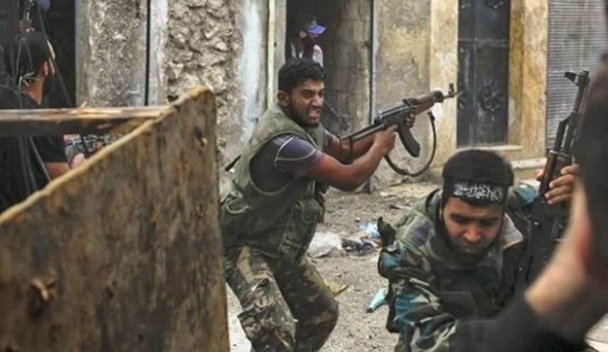 مواجهات عنيفة بين مجموعات مسلحة في مدينة الباب السورية