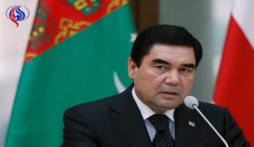 الرئيس التركماني يرحب بتطوير العلاقات الودية مع ايران
